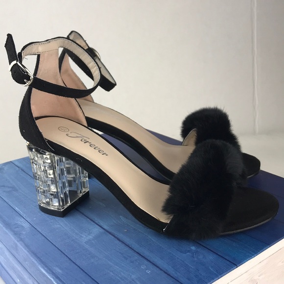 Black  Clear Chunky Heels Strapped - Picture 2 of 6